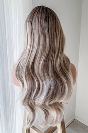 GRETA - BLONDE OMBRE FRINGE WIG